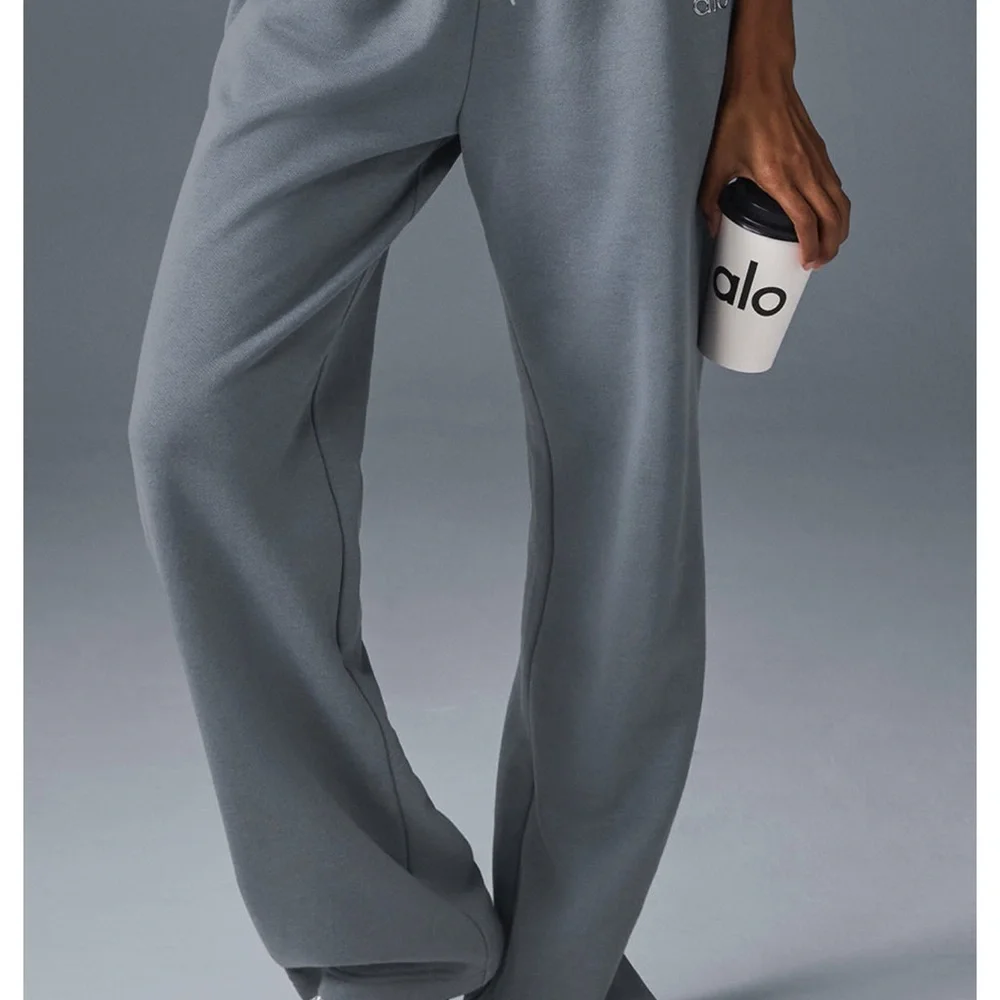 ALO Yoga Steel Grey Accolade Straight Leg Sweatpants - Picture 1 of 4